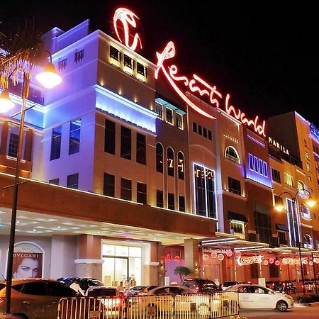 Eighty One Newport Boulevard มะนิลา ภายนอก รูปภาพ
