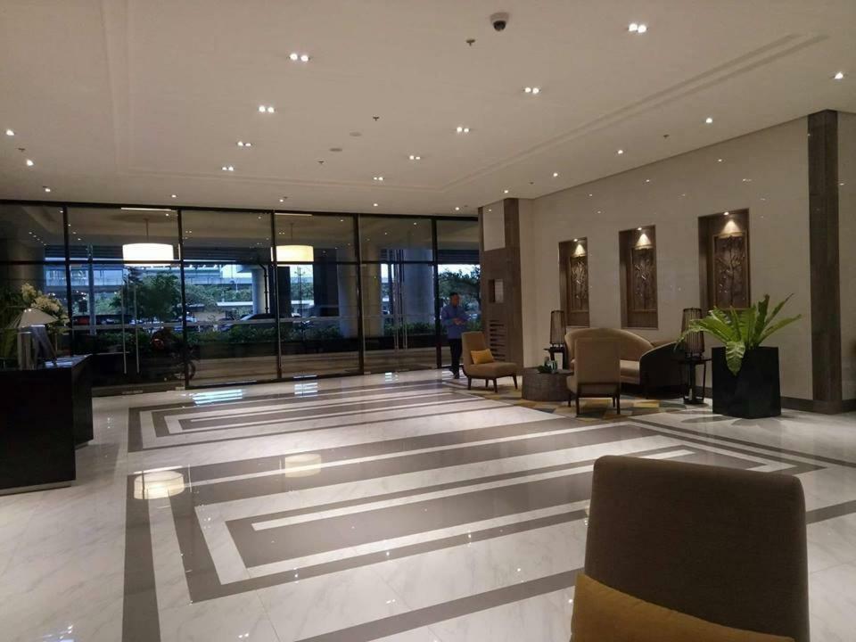 Eighty One Newport Boulevard มะนิลา ภายนอก รูปภาพ