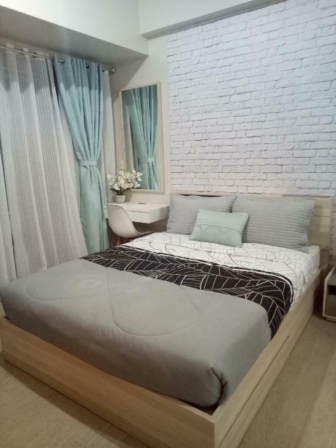Eighty One Newport Boulevard มะนิลา ภายนอก รูปภาพ